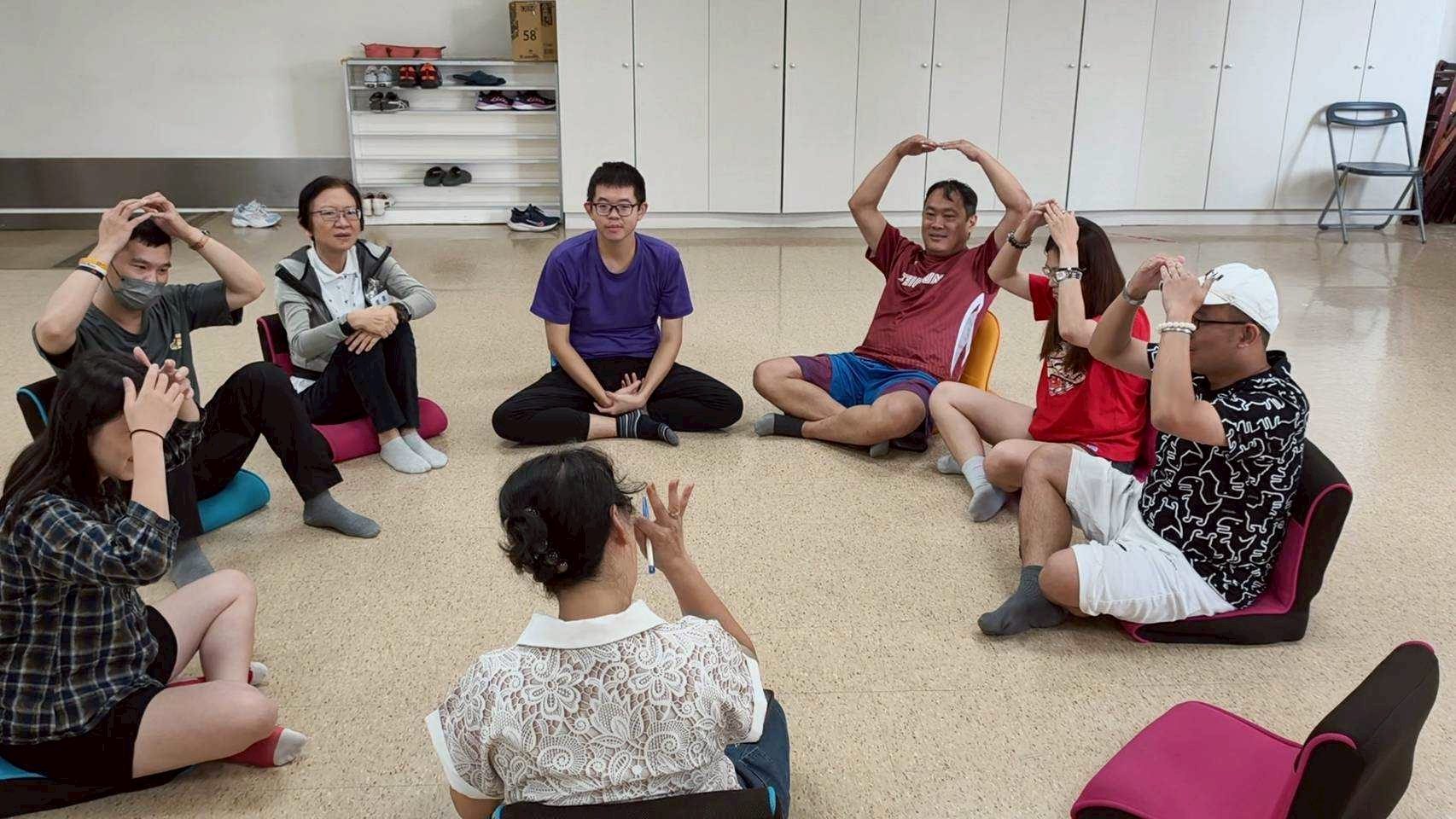 LINE_ALBUM_20260628(日)「共感同行」聽障者家庭多元療癒支持方案。_260630_112