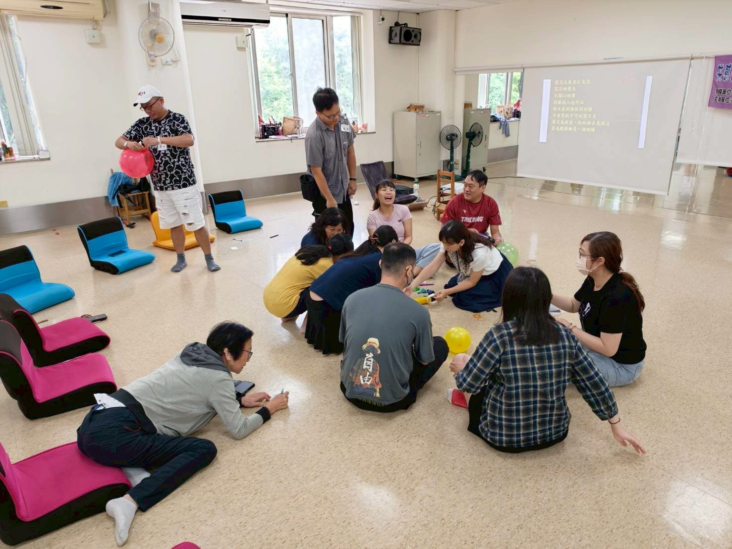 LINE_ALBUM_20260628(日)「共感同行」聽障者家庭多元療癒支持方案。_260630_252