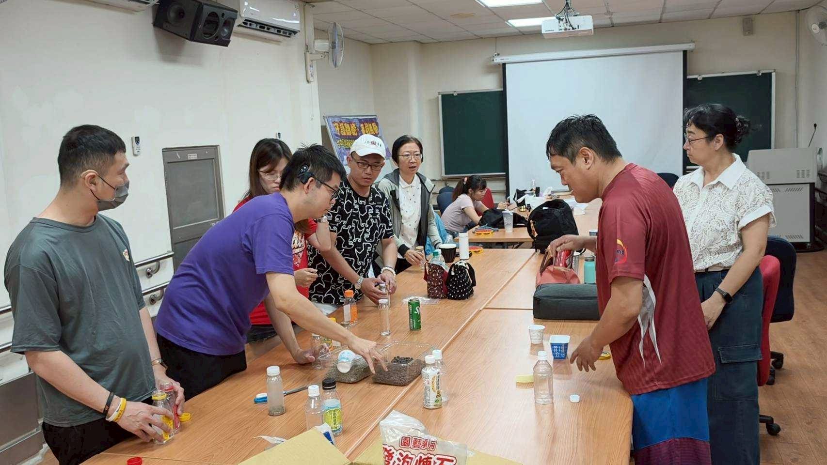 LINE_ALBUM_20260628(日)「共感同行」聽障者家庭多元療癒支持方案。_260630_44