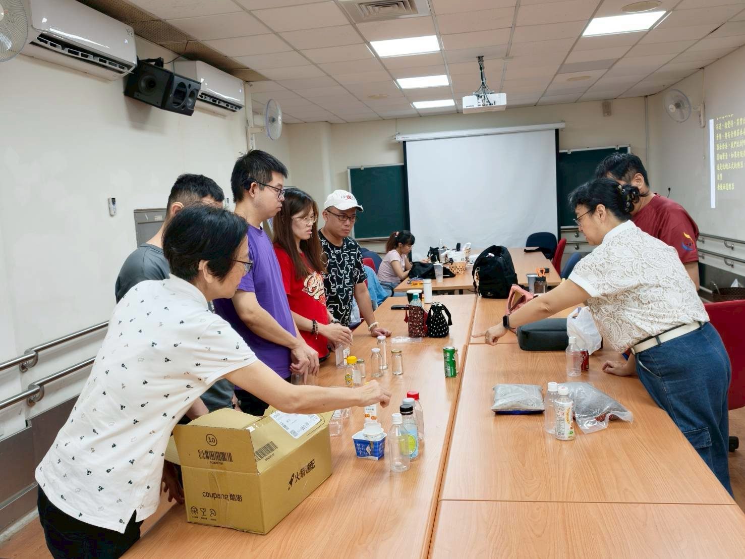 LINE_ALBUM_20260628(日)「共感同行」聽障者家庭多元療癒支持方案。_260630_53