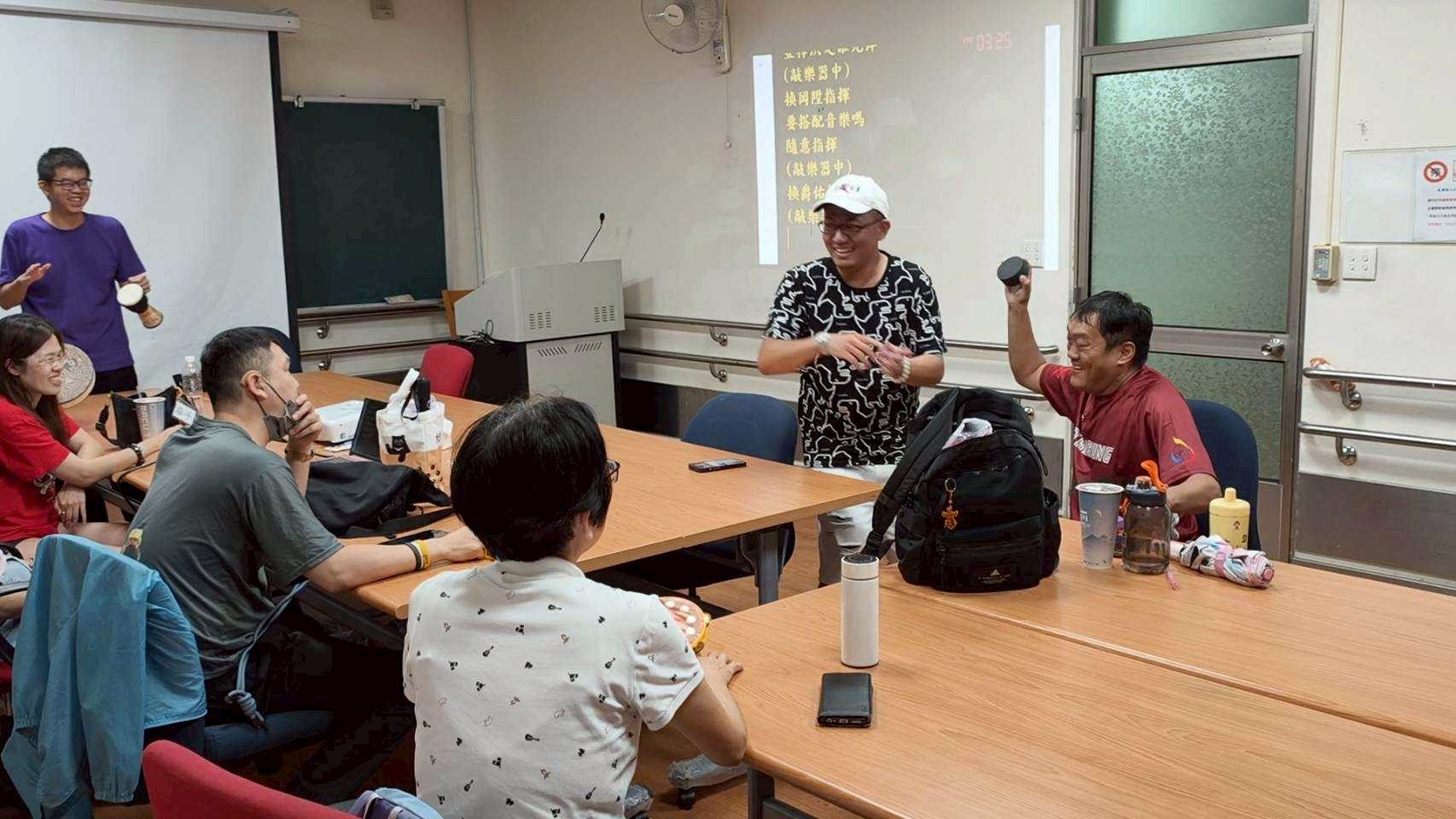 LINE_ALBUM_20260628(日)「共感同行」聽障者家庭多元療癒支持方案。_260630_77