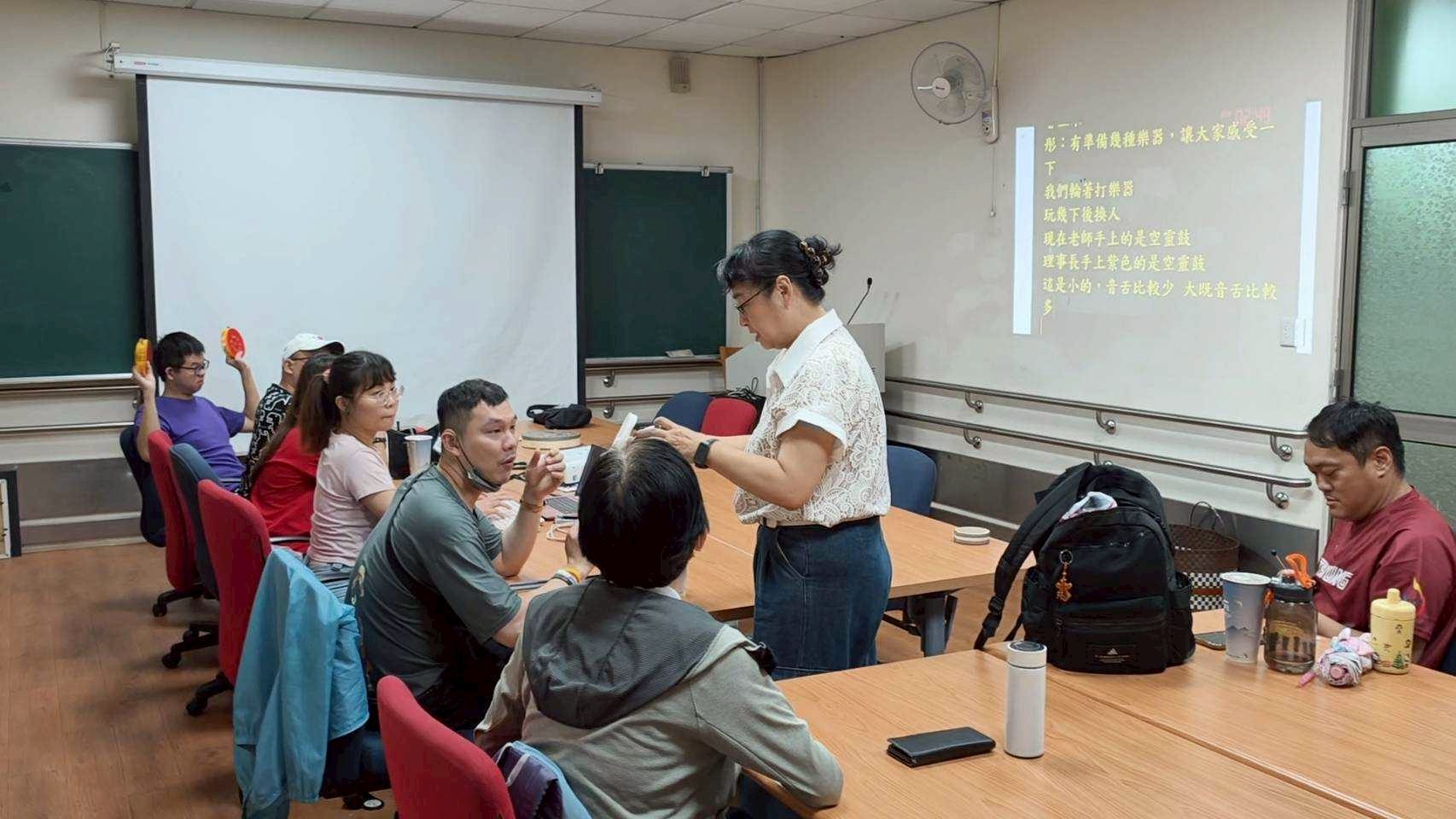 LINE_ALBUM_20260628(日)「共感同行」聽障者家庭多元療癒支持方案。_260630_100